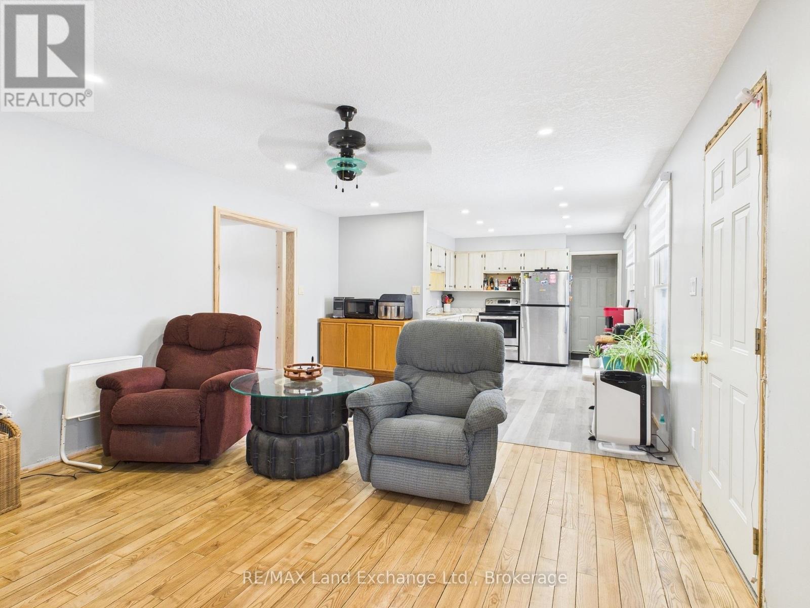 58 Albert Street, Ashfield-Colborne-Wawanosh, Ontario  N0M 1R0 - Photo 7 - X12001590