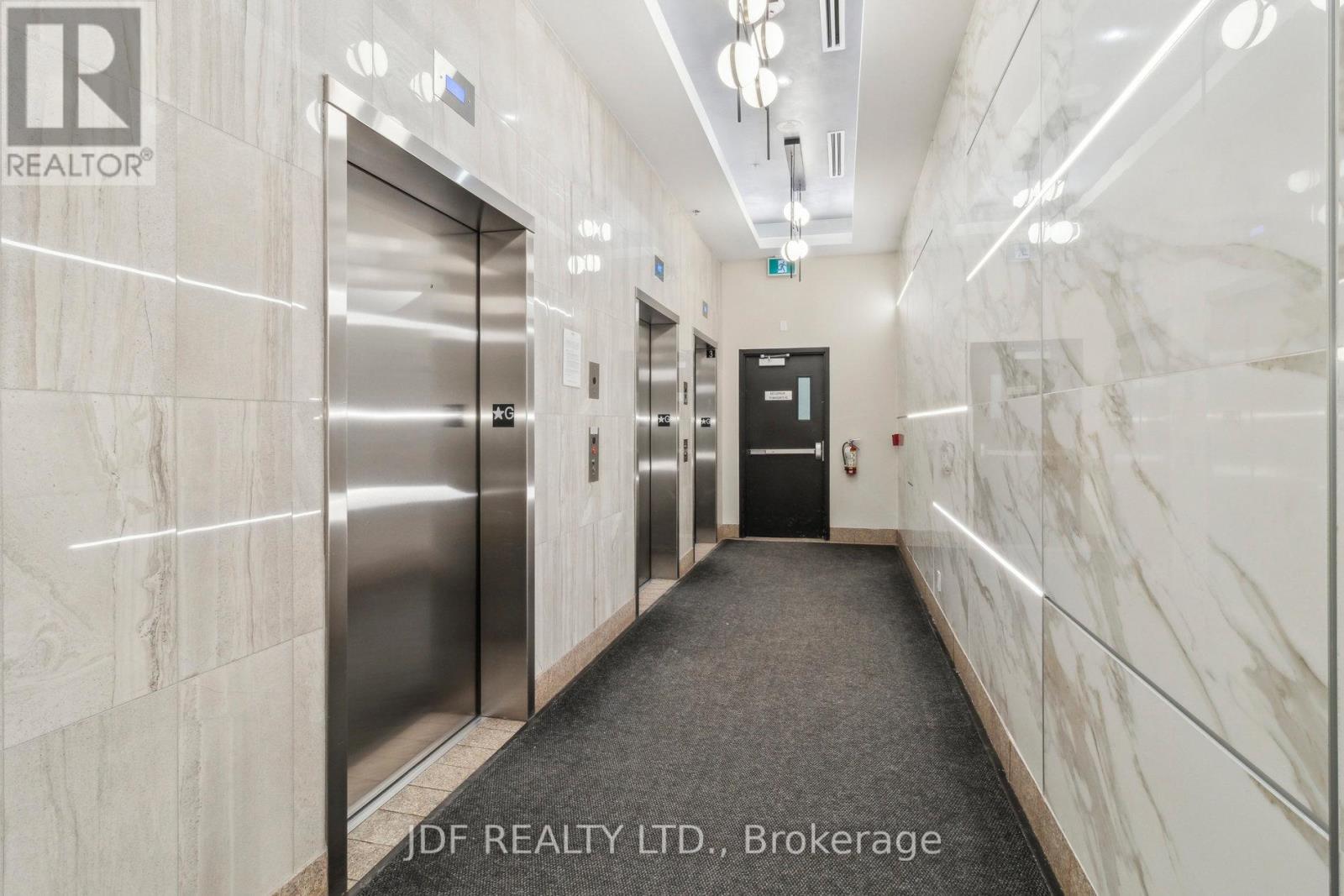 1804 - 2910 Highway 7, Vaughan, Ontario  L4K 2M7 - Photo 7 - N12001700