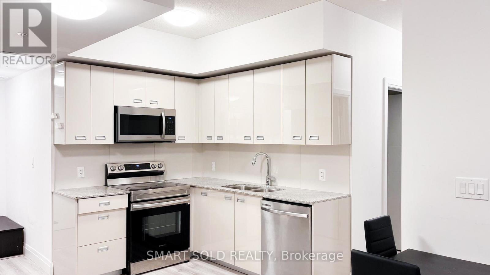 234 - 652 Princess Street, Kingston, Ontario  K7L 1E5 - Photo 5 - X12001570