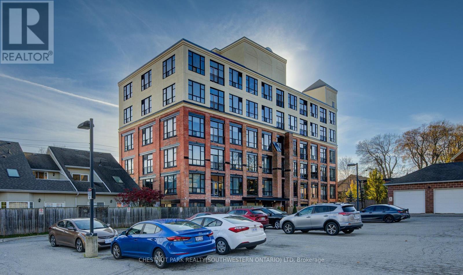 Property at 506 - 120 MANSION STREET image 1