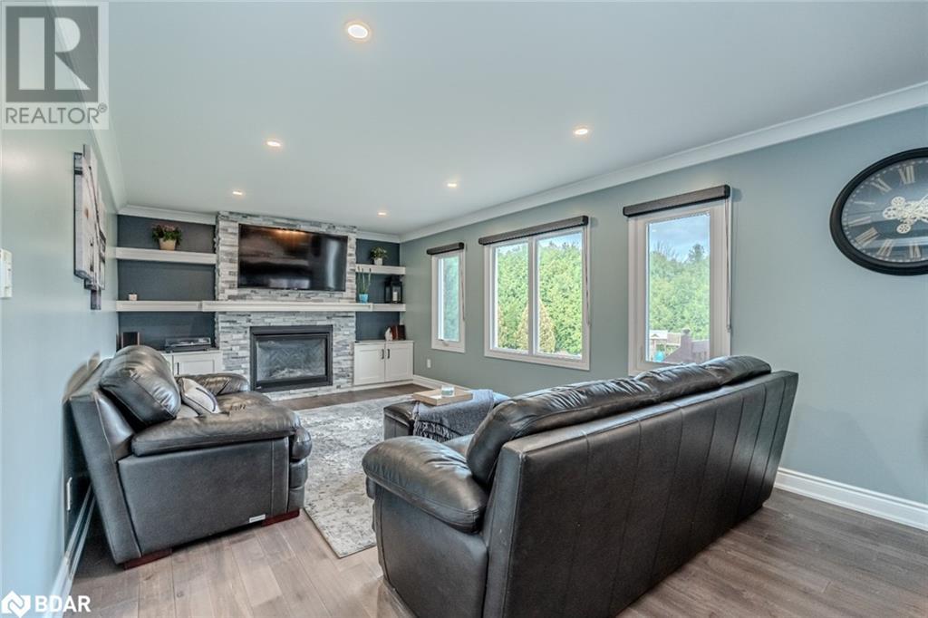 26 Riverside Drive, Mono, Ontario  L9W 6L4 - Photo 9 - 40692307