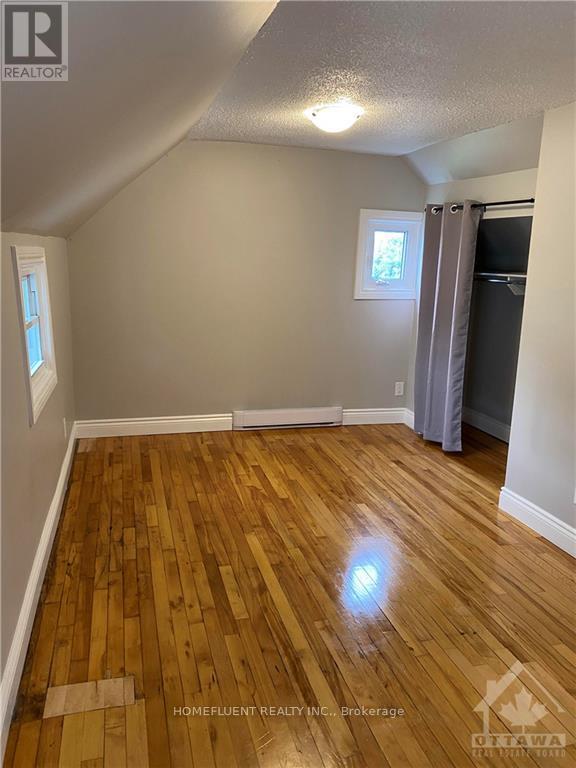 Property at 209 LORETTA AVENUE S image 4