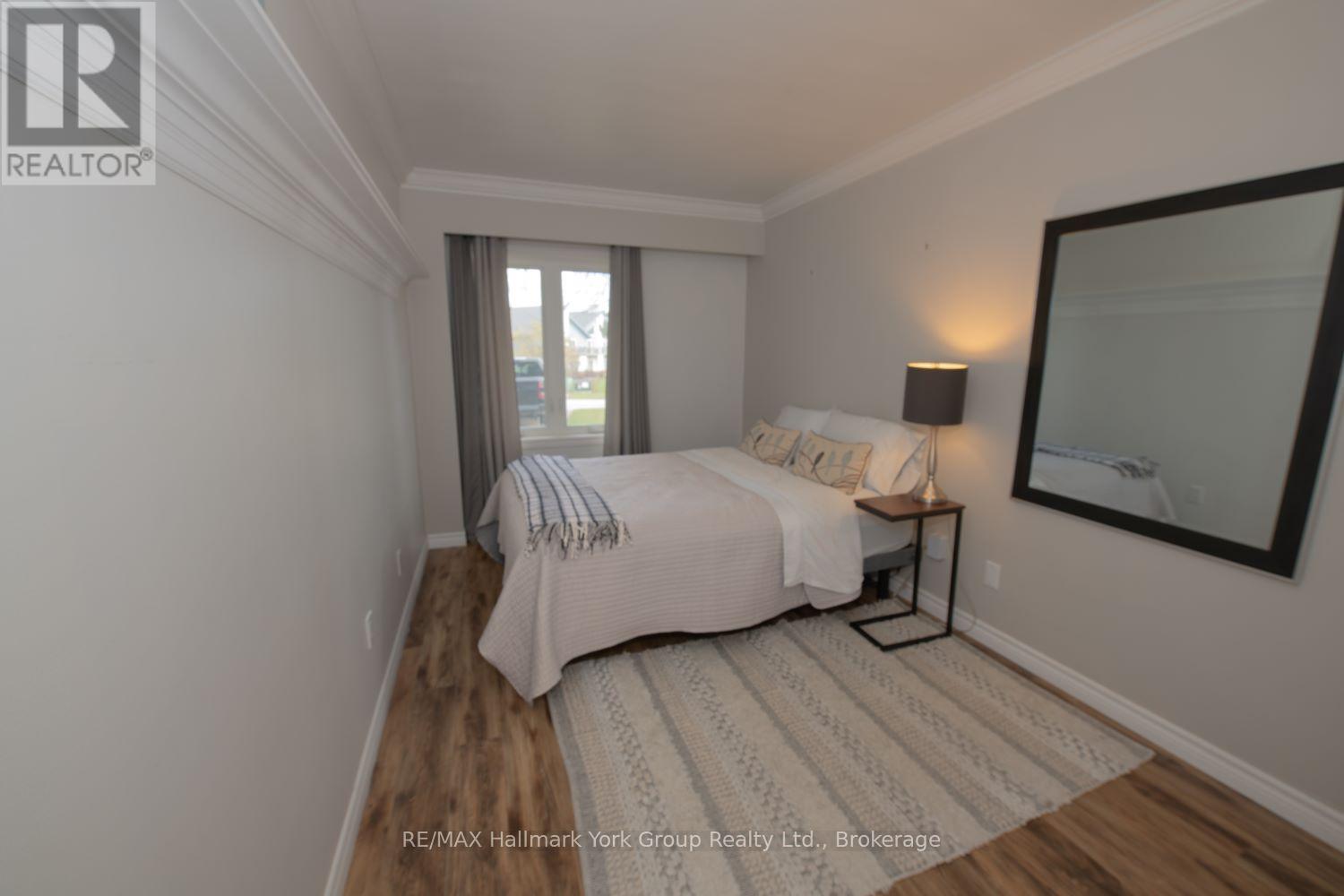 10 - 104 Kellies Way, Blue Mountains, Ontario  L9Y 0L6 - Photo 8 - X12001873