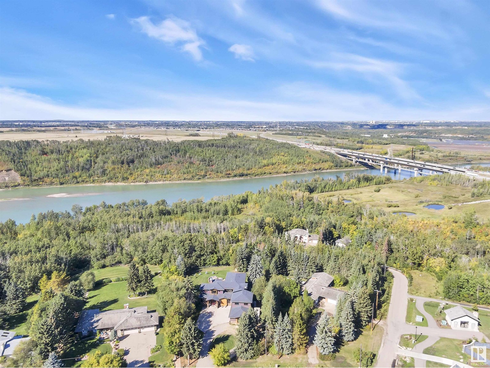 148 Windermere Cr Nw, Edmonton, Alberta  T6W 0S3 - Photo 2 - E4423995