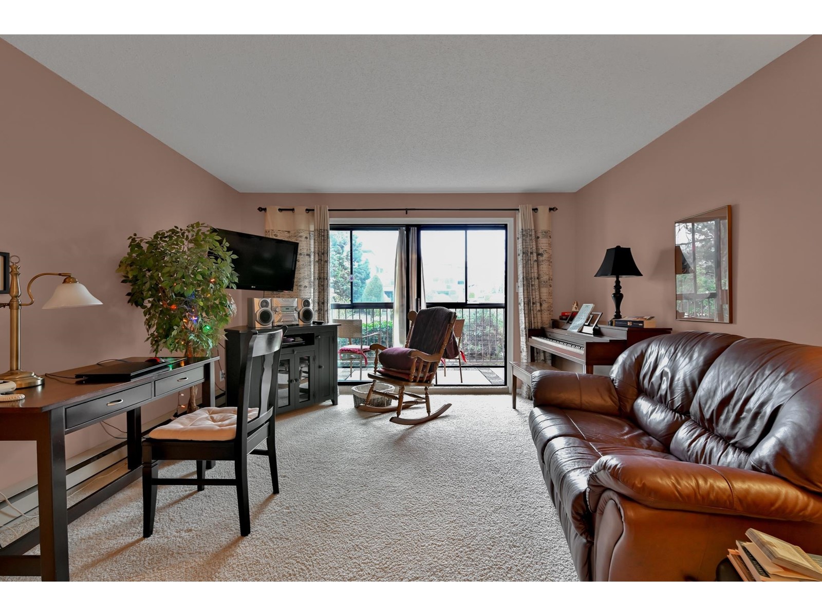 Property at 102 32910 AMICUS PLACE image 3