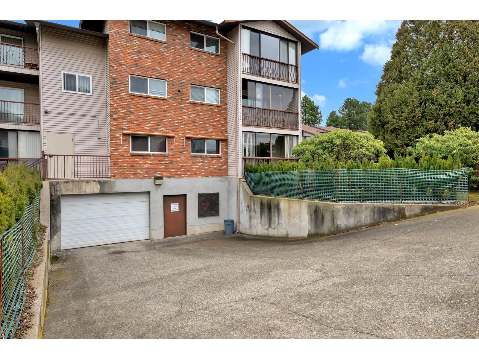 102 32910 Amicus Place, Abbotsford, British Columbia  V2S 6G9 - Photo 32 - R2972775