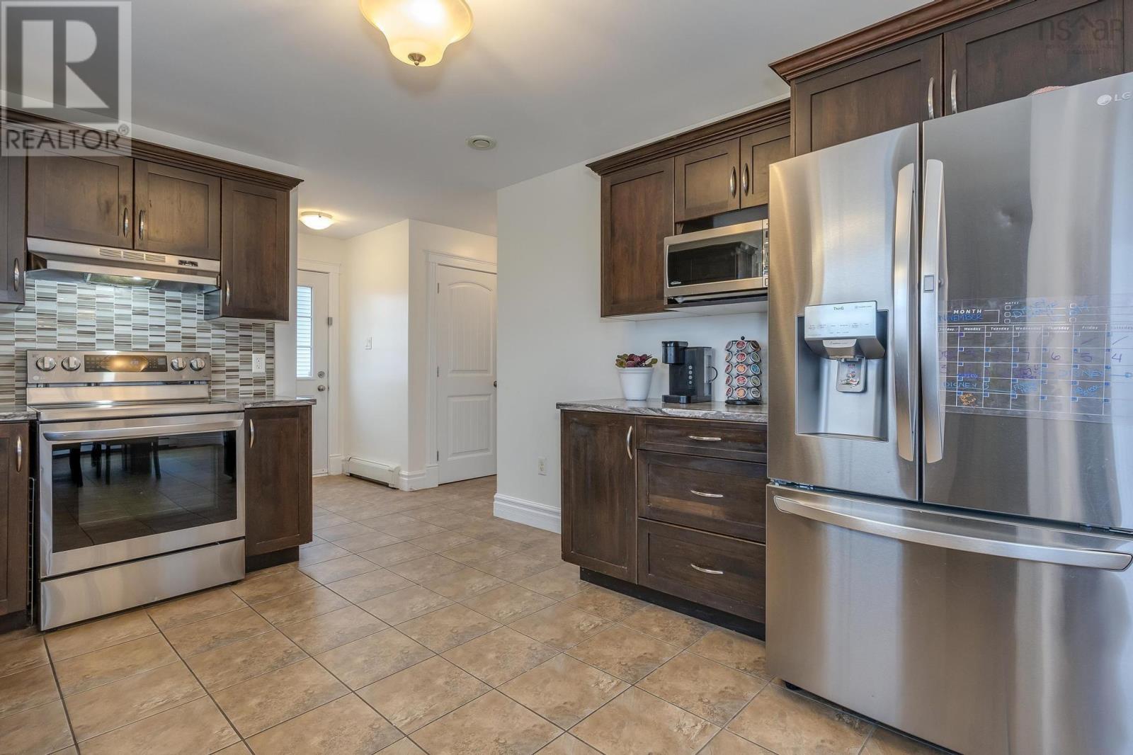 68 Gallery Crescent, Middle Sackville, Nova Scotia  B4E 0E5 - Photo 12 - 202501125