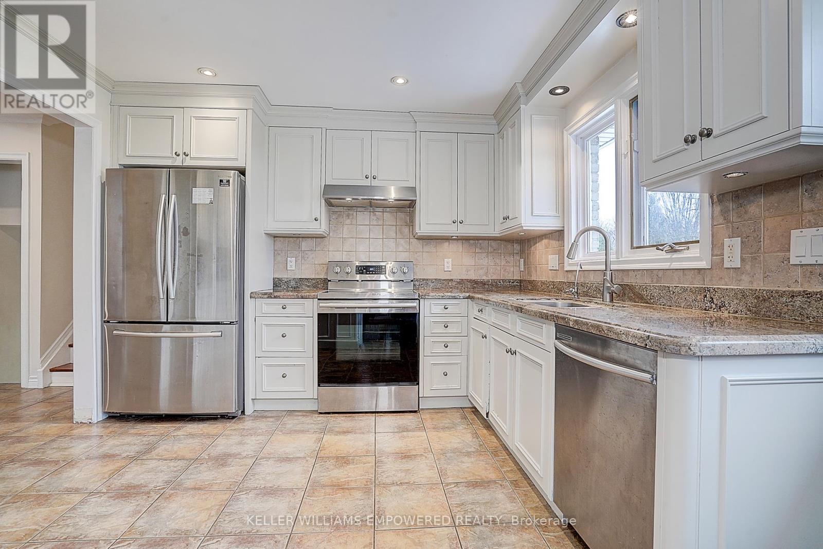 17 Sir Kay Drive, Markham, Ontario  L3P 2Y9 - Photo 22 - N12001881