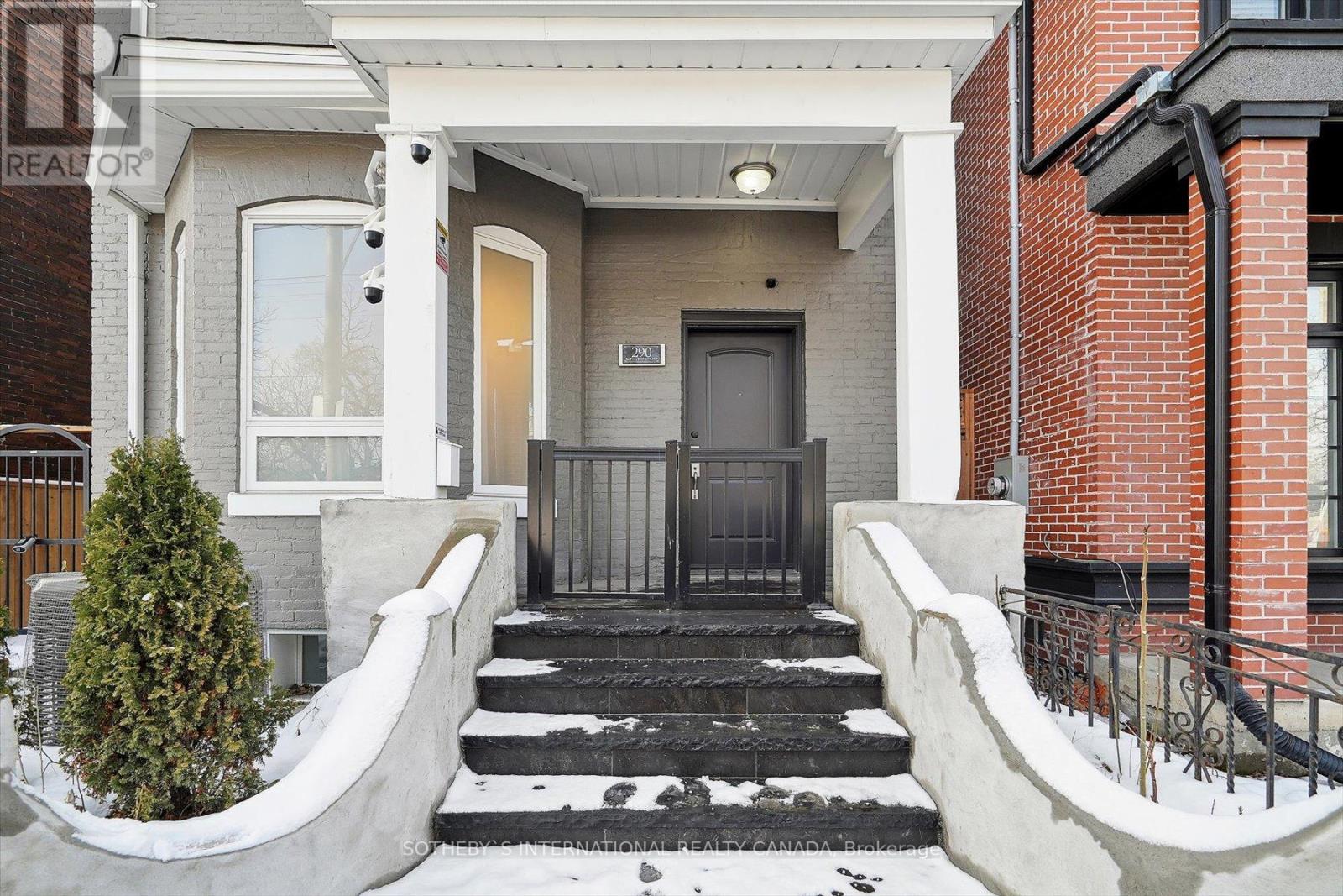 Property at 290 BATHURST STREET image 5