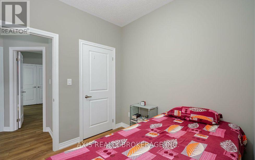 25 Fruitvale Circle, Brampton, Ontario  L7A 5B8 - Photo 24 - W12001866