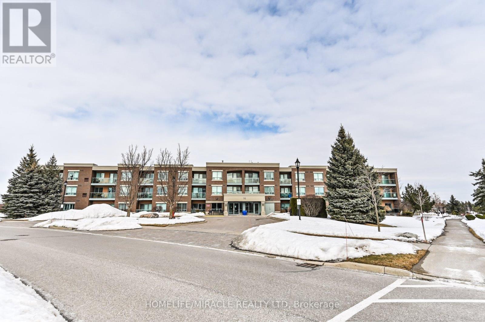 Property at 308 - 35 VIA ROSEDALE WAY image 4
