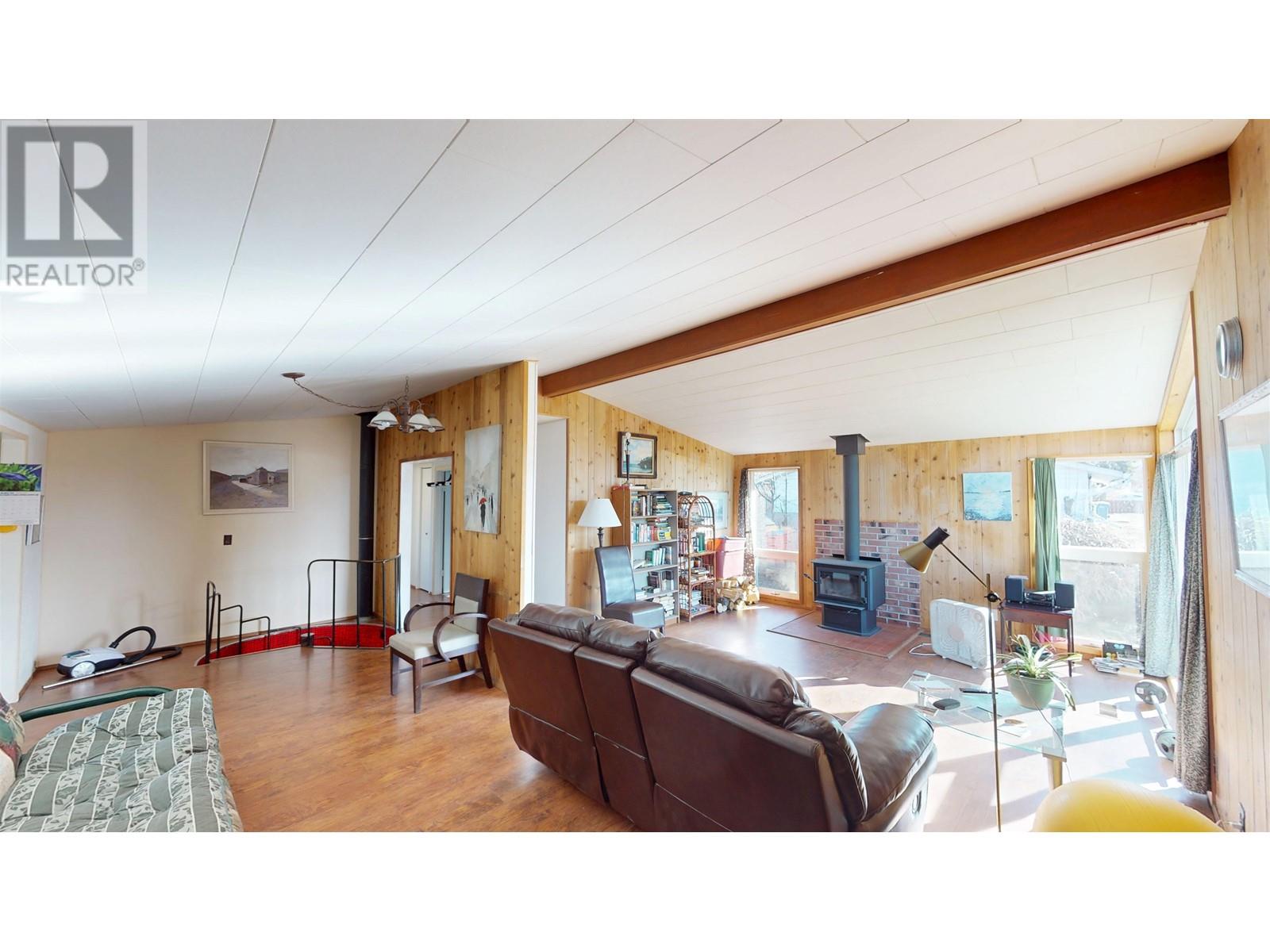 Property at 73 DOGWOOD AVENUE image 5