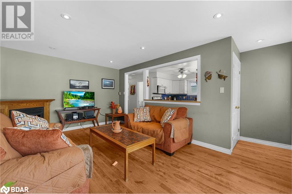 107 Sydenham Street, Angus, Ontario  L0M 1B0 - Photo 9 - 40700823