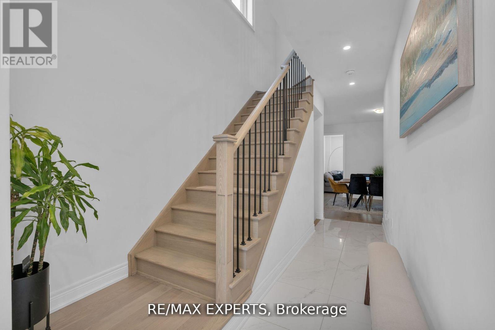 Property at 508 SEAVIEW HEIGHTS image 4
