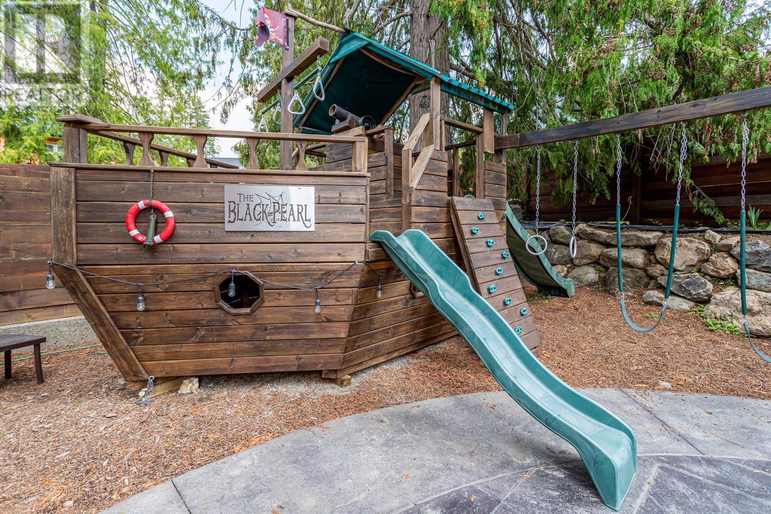 13516 Lakeshore Drive, Boswell, British Columbia V0B 1A0 - Photo 24 - 10337436