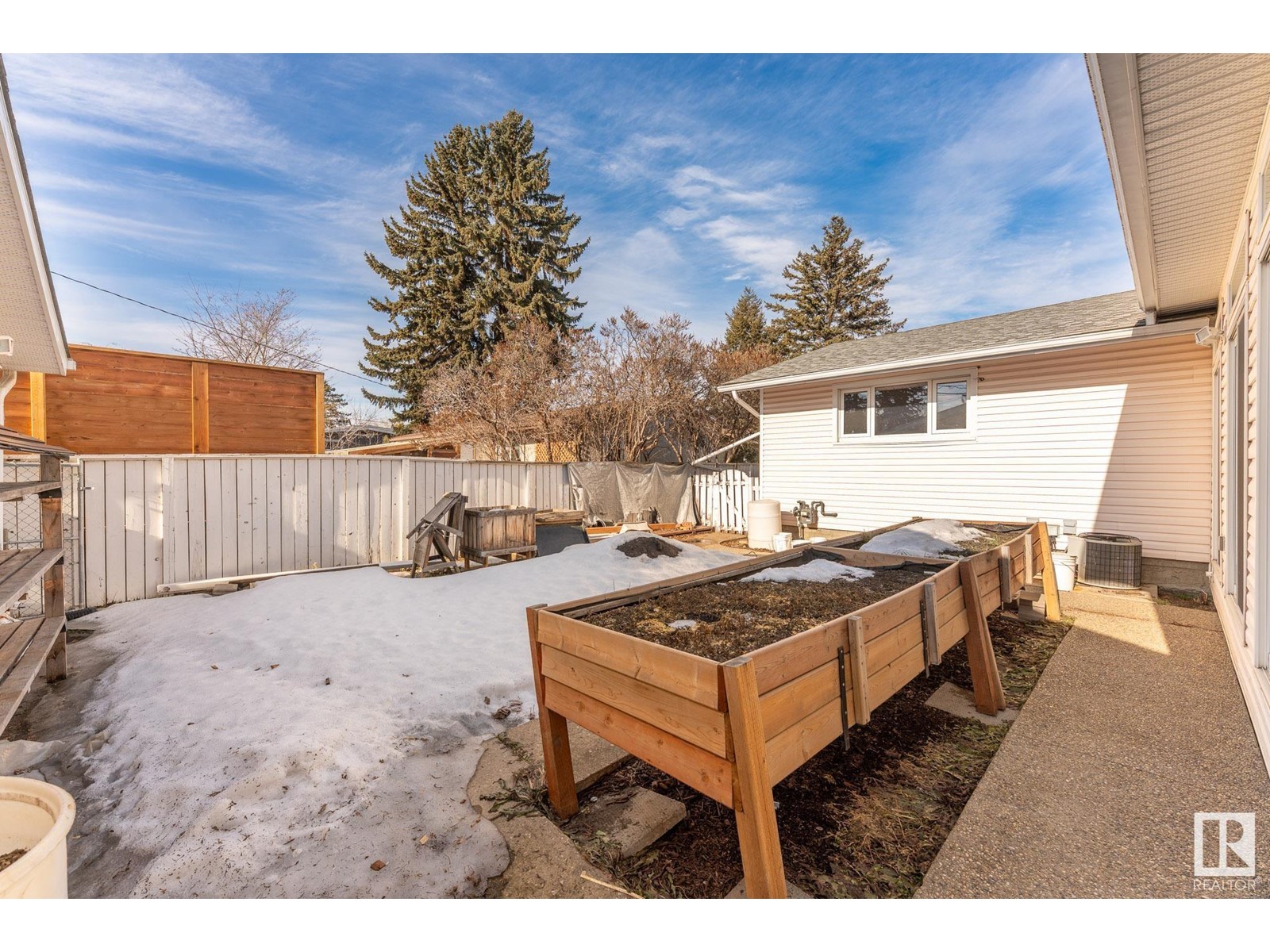 6515 102a Av Nw, Edmonton, Alberta  T6A 0R8 - Photo 13 - E4424016