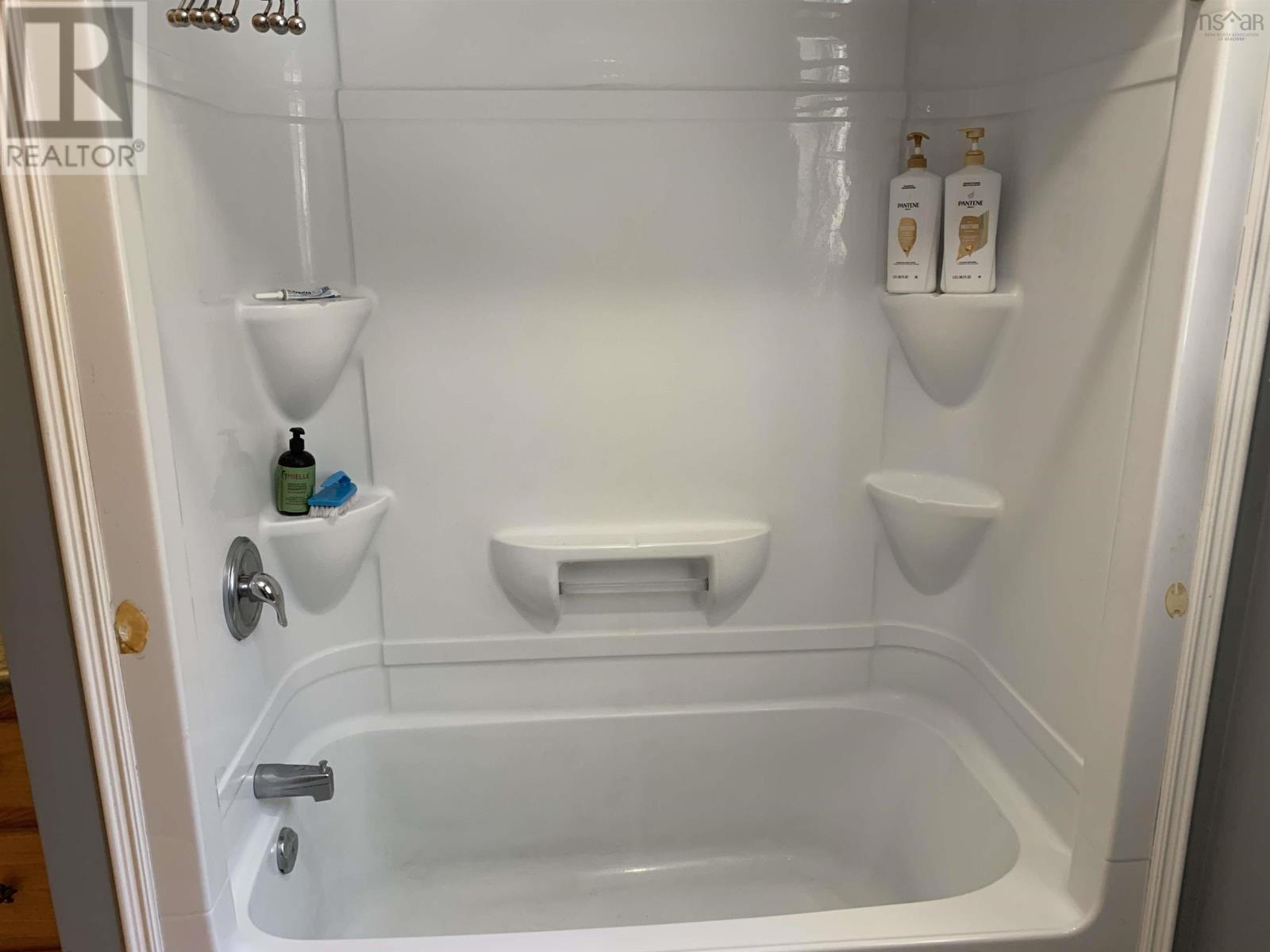 78 Riverview Drive, Bridgewater, Nova Scotia  B4V 3Y2 - Photo 14 - 202504178