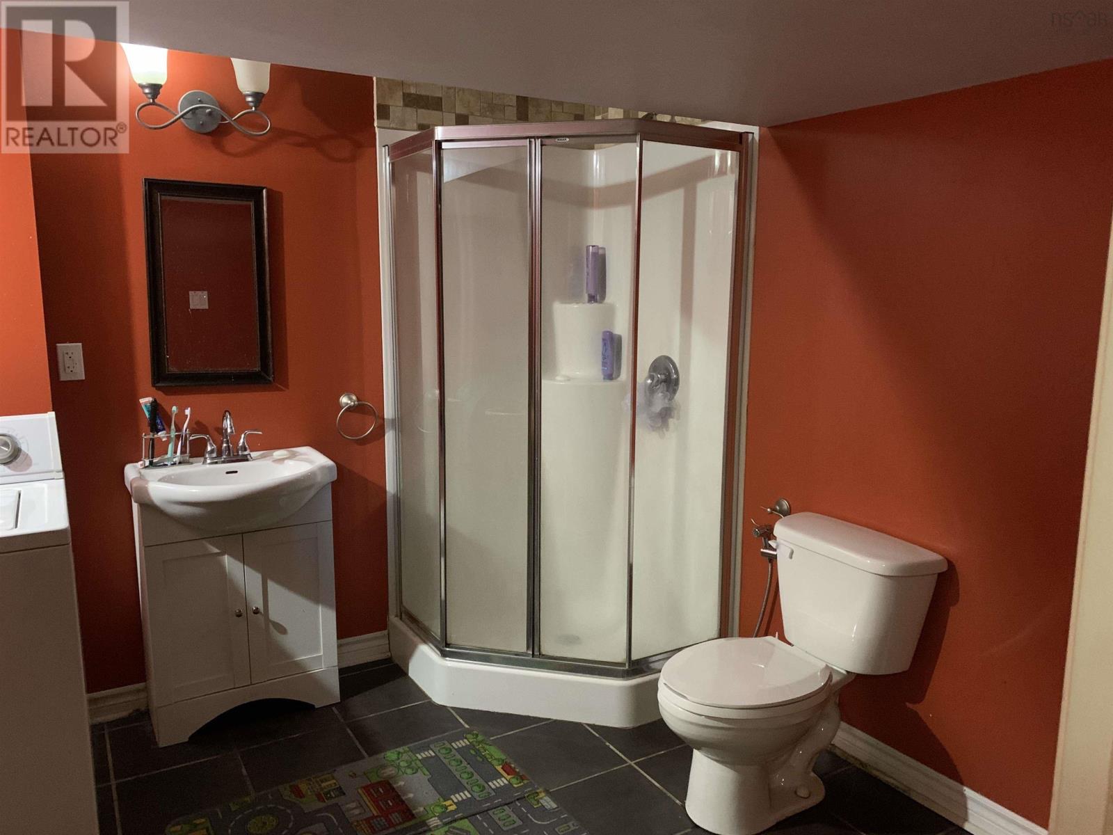 78 Riverview Drive, Bridgewater, Nova Scotia  B4V 3Y2 - Photo 24 - 202504178