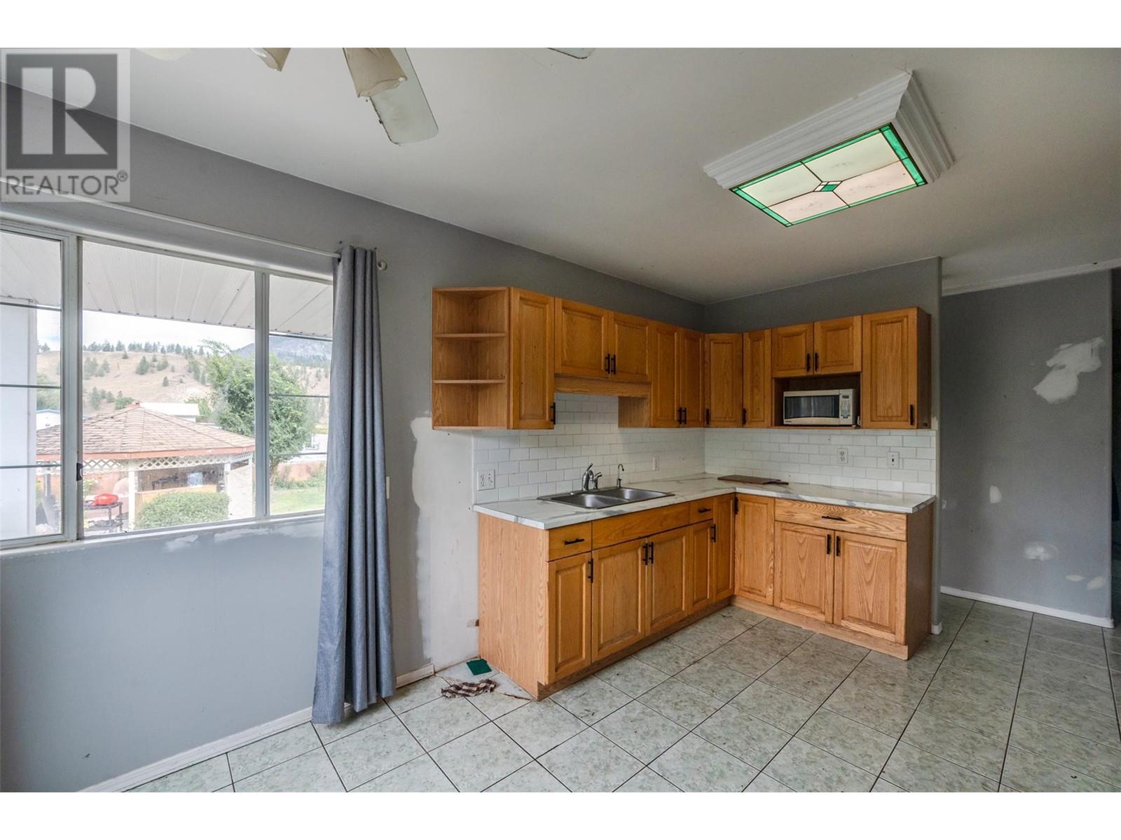 Property at 8046 RIVER Road image 4