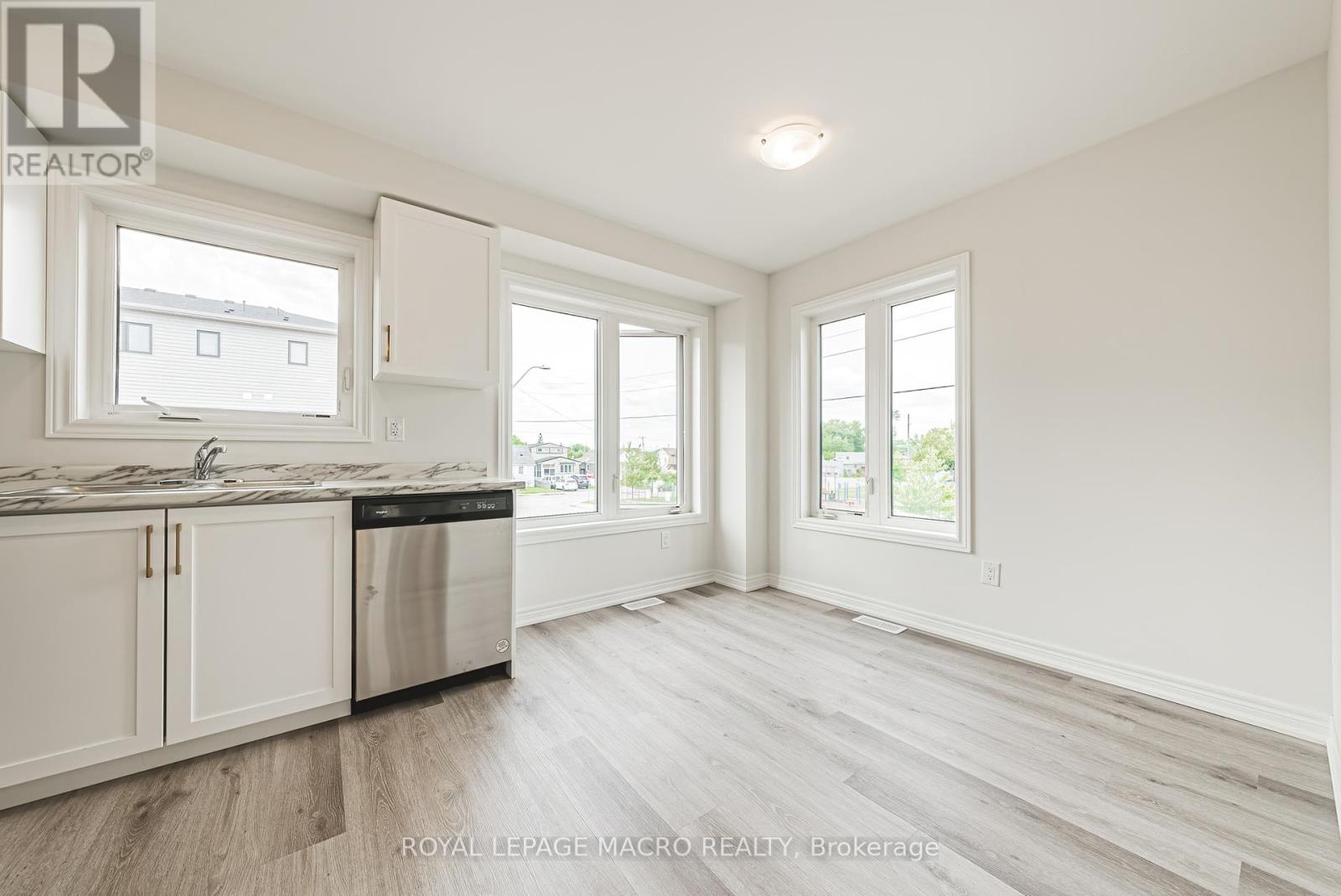 9b Bingham Road, Hamilton, Ontario  L8H 0B5 - Photo 11 - X12000366