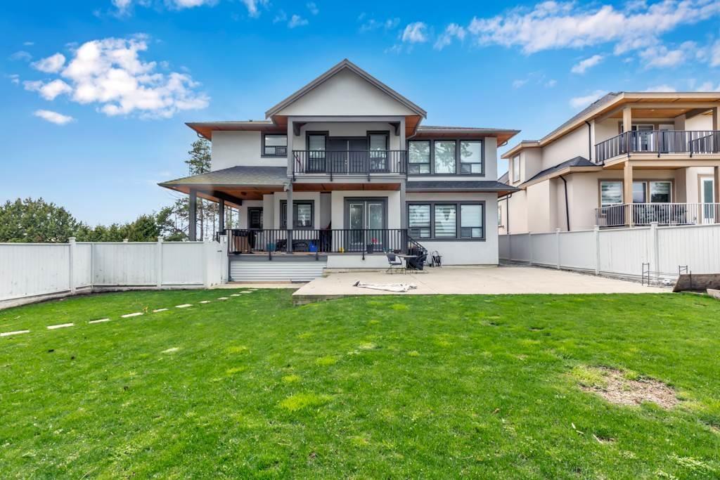 Property at 5452 187 STREET image 2