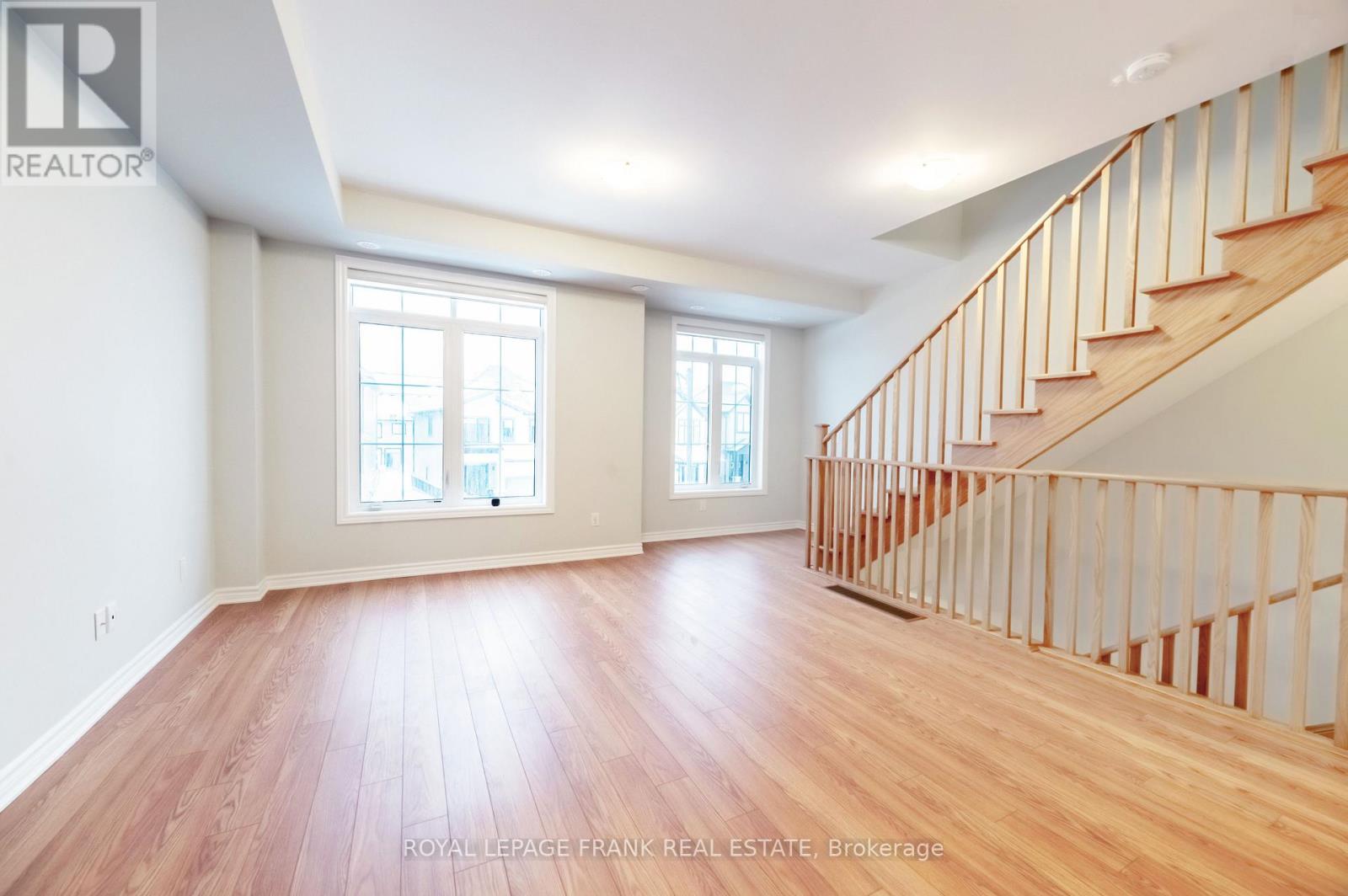 1028 Dyas Avenue, Oshawa (Taunton), Ontario  L1H 8L7 - Photo 5 - E12002199