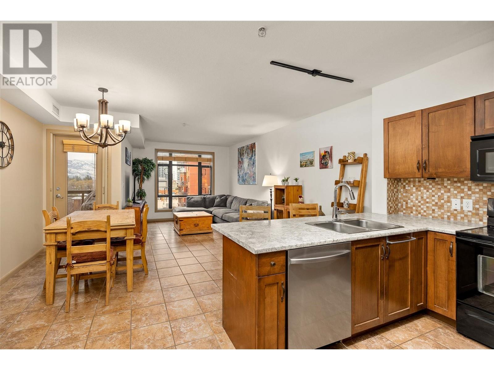 Property at 654 Cook Road Unit# 627 image 5