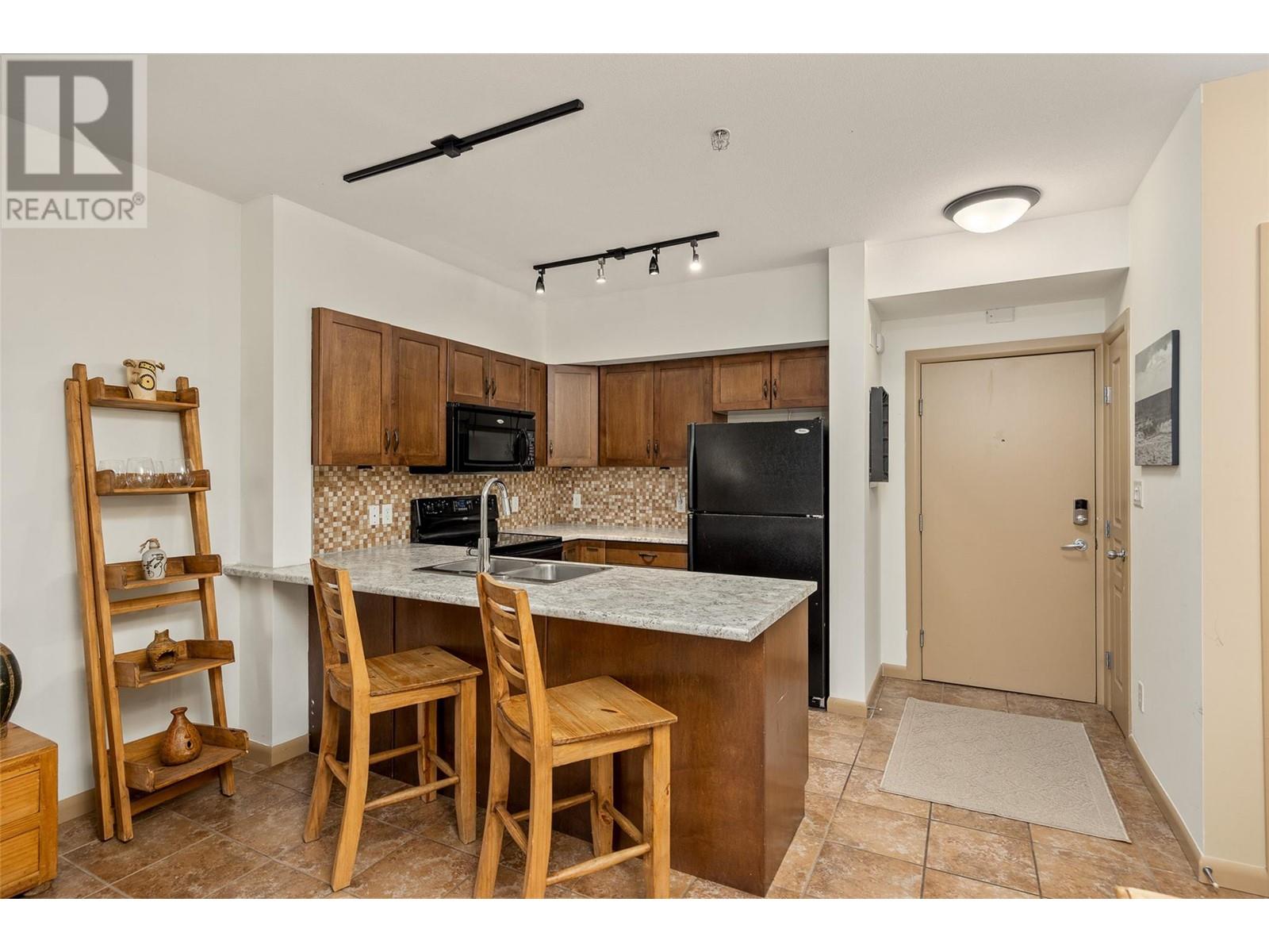 Property at 654 Cook Road Unit# 627 image 4