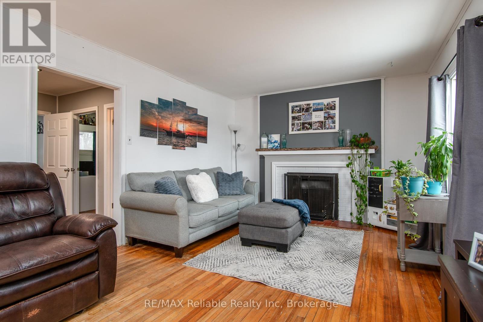 46 Victoria Boulevard, Huron East, Ontario  N0M 1L0 - Photo 10 - X12002196