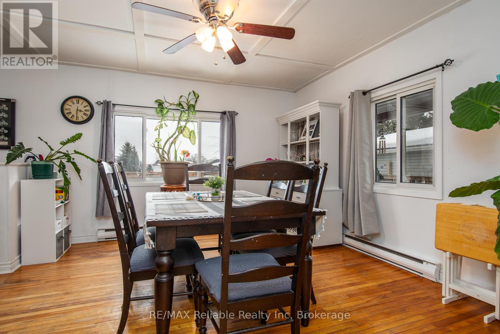 46 Victoria Boulevard, Huron East, Ontario  N0M 1L0 - Photo 14 - X12002196