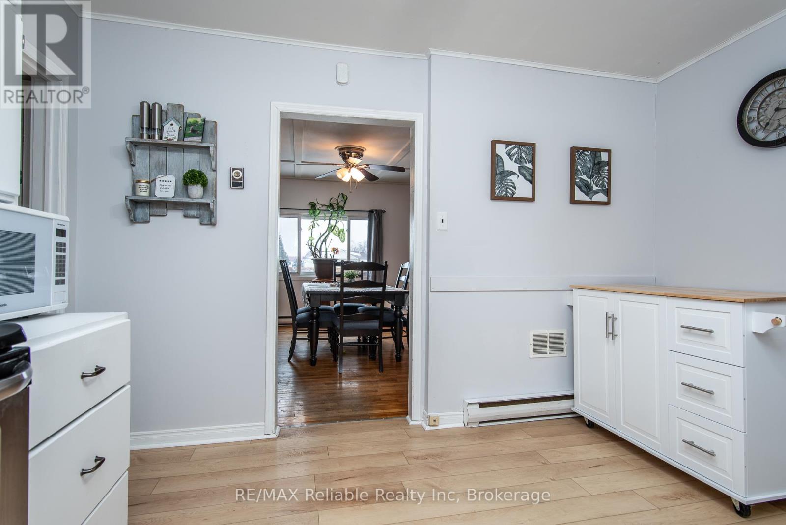 46 Victoria Boulevard, Huron East, Ontario  N0M 1L0 - Photo 19 - X12002196