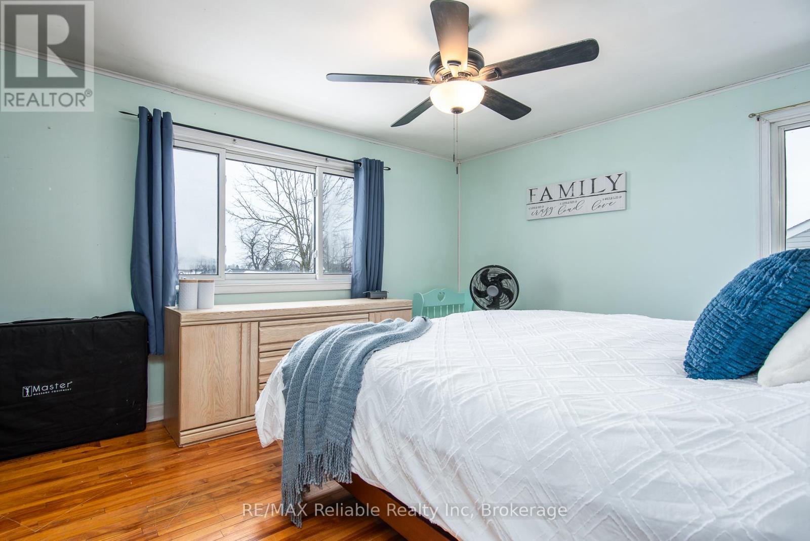 46 Victoria Boulevard, Huron East, Ontario  N0M 1L0 - Photo 25 - X12002196