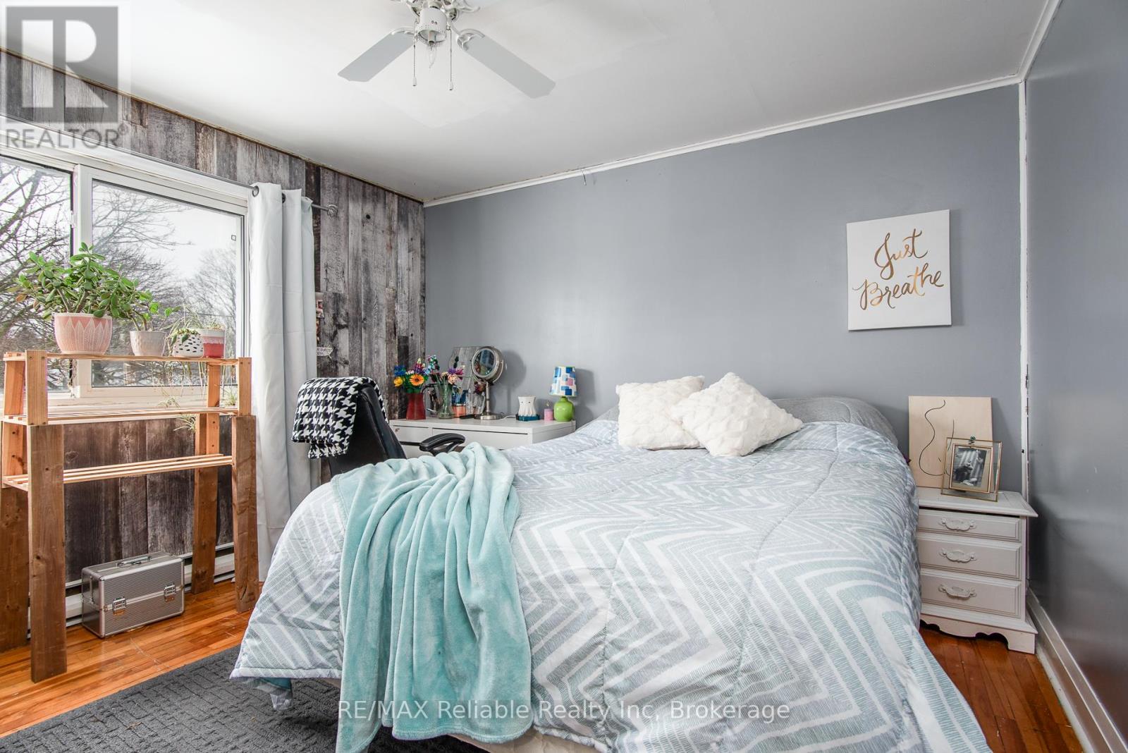 46 Victoria Boulevard, Huron East, Ontario  N0M 1L0 - Photo 28 - X12002196