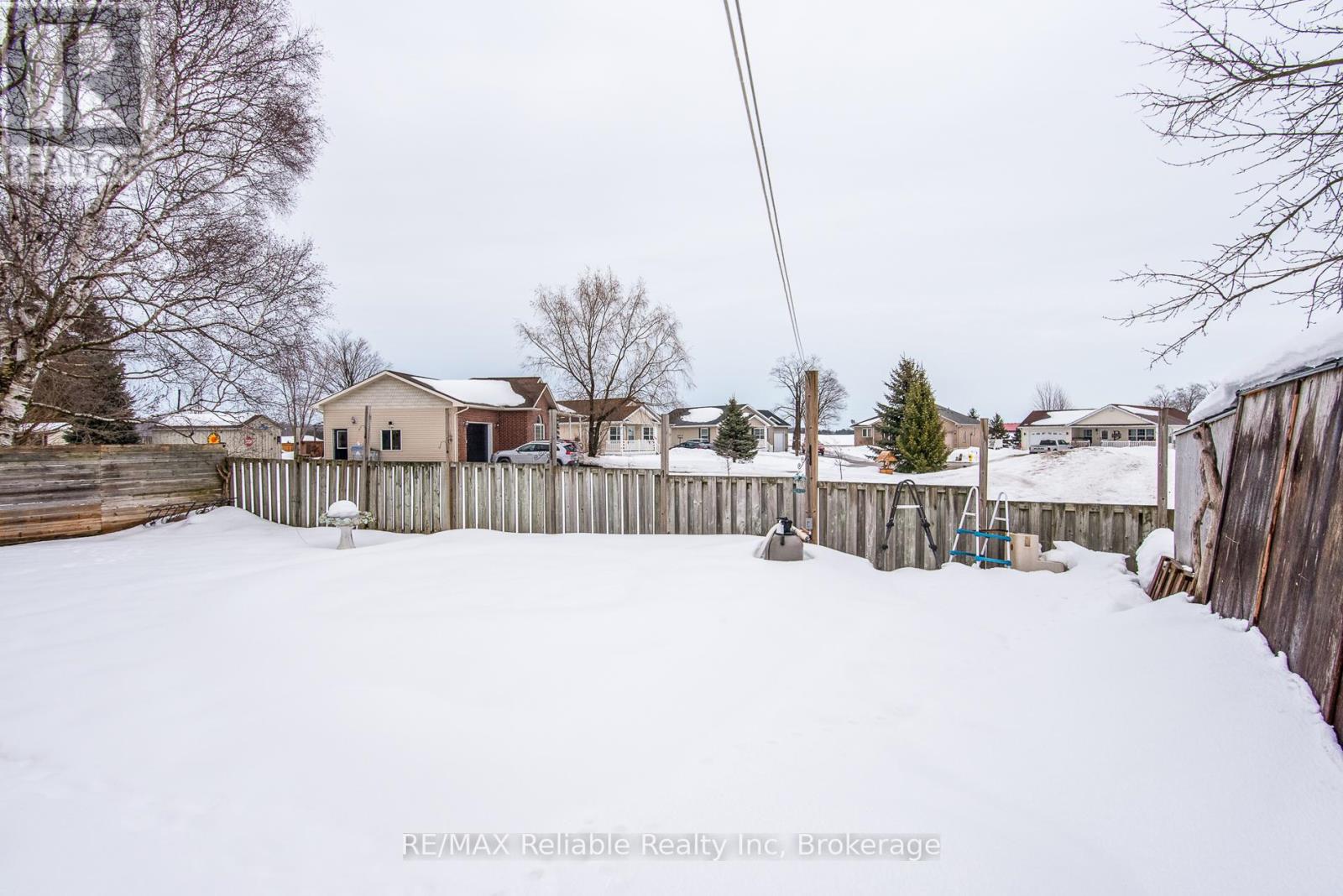 46 Victoria Boulevard, Huron East, Ontario  N0M 1L0 - Photo 35 - X12002196