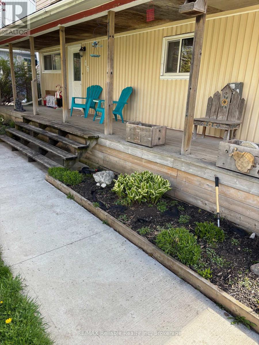 46 Victoria Boulevard, Huron East, Ontario  N0M 1L0 - Photo 4 - X12002196