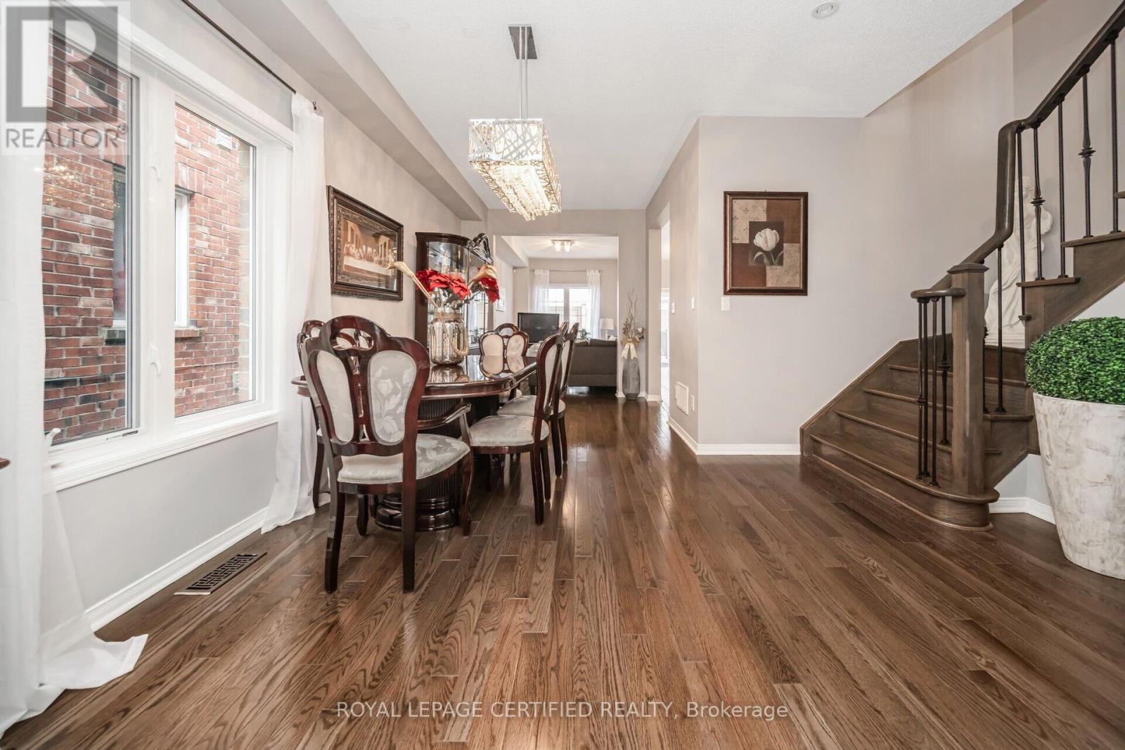 Property at 16 GULFBROOK CIRCLE image 5