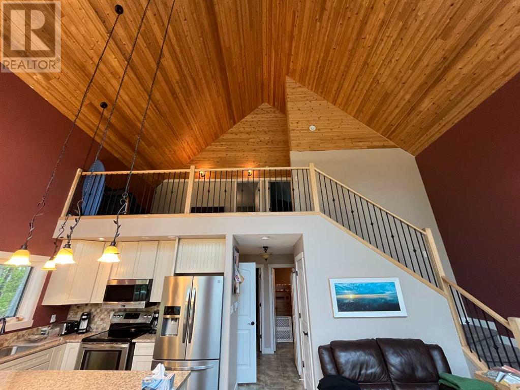 151 Peace River Avenue, Joussard, Alberta  T0G 1J0 - Photo 16 - A2199505