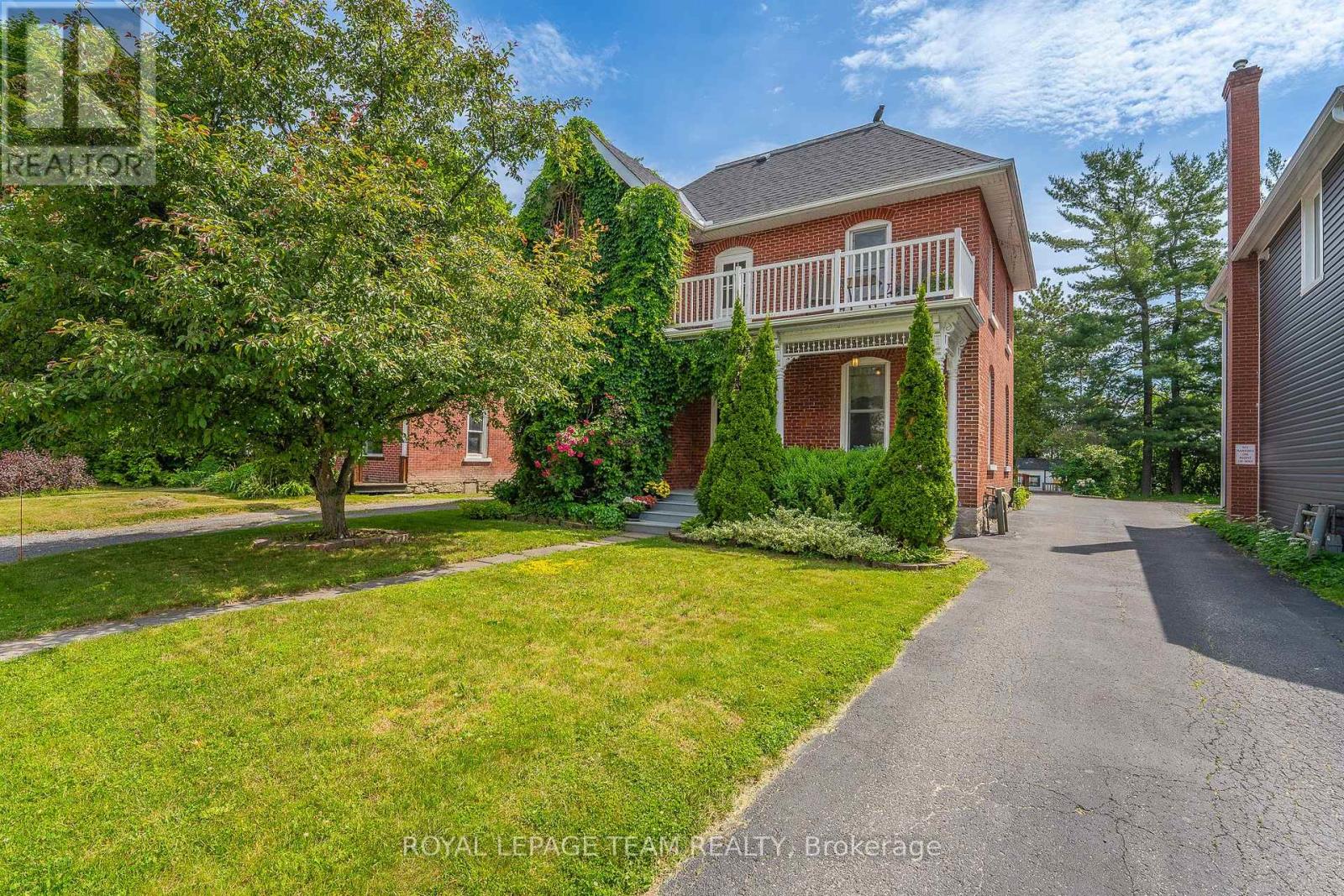 Property at 241 JOHN STREET image 1