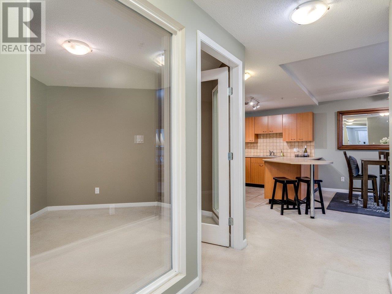 A225 2099 Lougheed Highway, Port Coquitlam, British Columbia  V3B 1A8 - Photo 11 - R2973828
