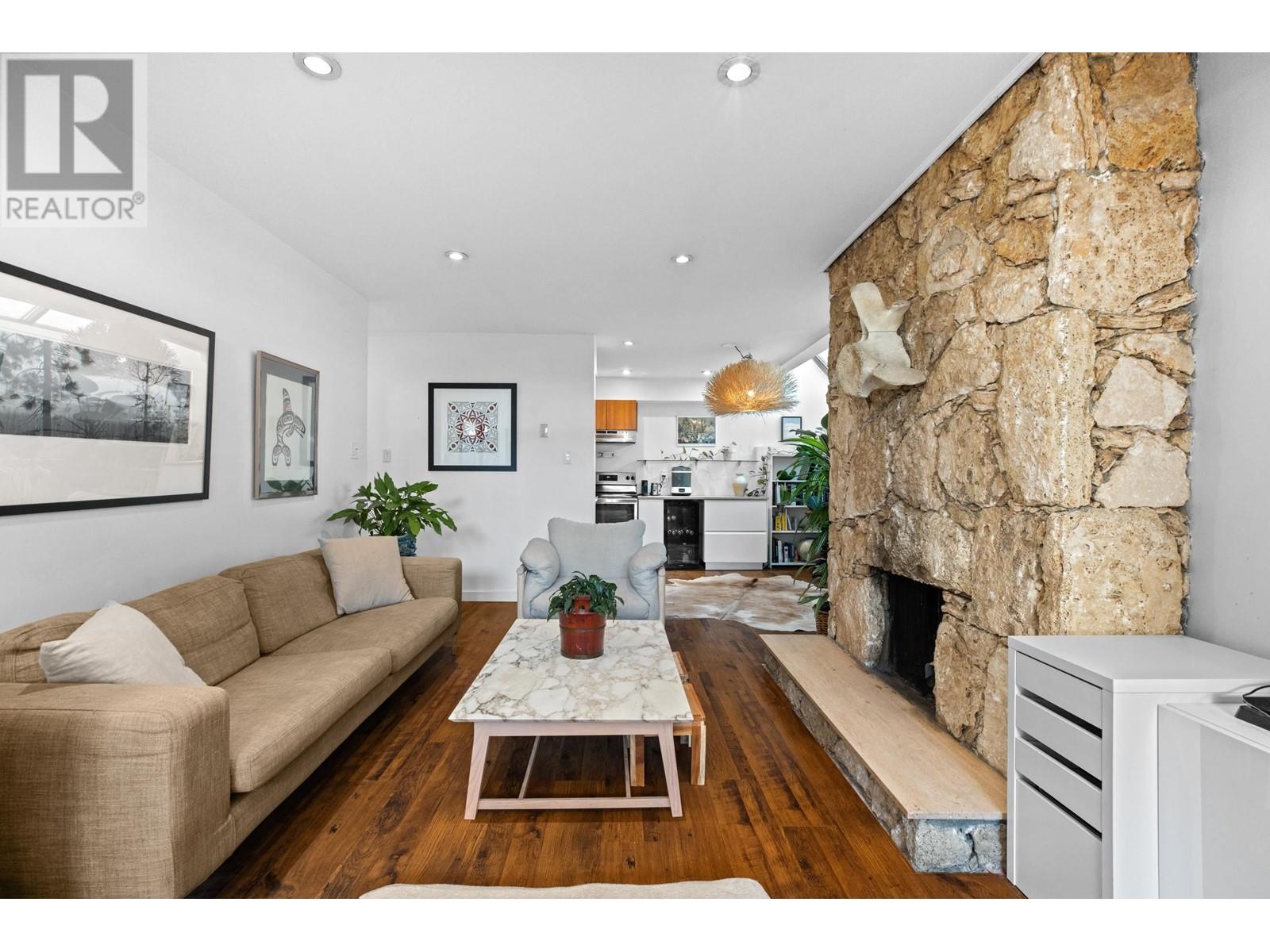 109 1855 Nelson Street, Vancouver, British Columbia  V6G 1M9 - Photo 11 - R2973832