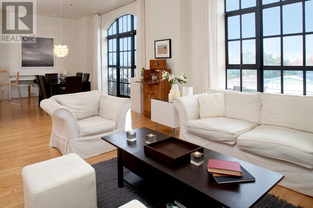 202 4590 Earles Street, Vancouver, British Columbia  V5R 6A2 - Photo 4 - R2973843