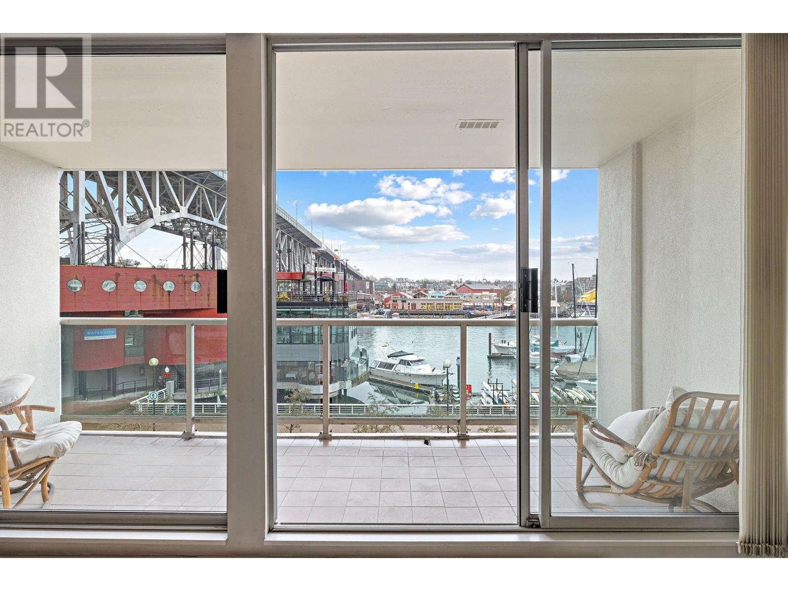 305 1600 Howe Street, Vancouver, British Columbia  V6Z 2L9 - Photo 23 - R2973866