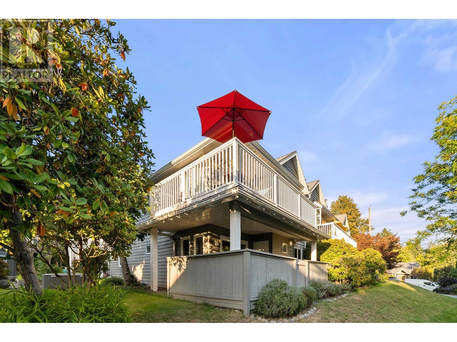 203 1538 Bowser Avenue, North Vancouver, British Columbia  V7P 2Y3 - Photo 14 - R2973879