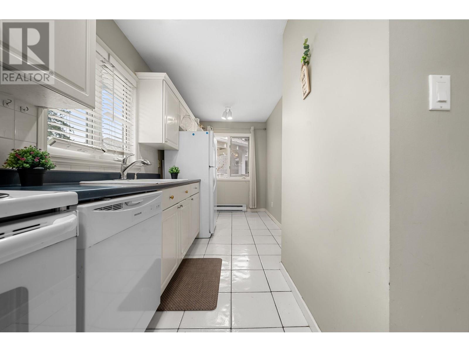 203 1538 Bowser Avenue, North Vancouver, British Columbia  V7P 2Y3 - Photo 16 - R2973879