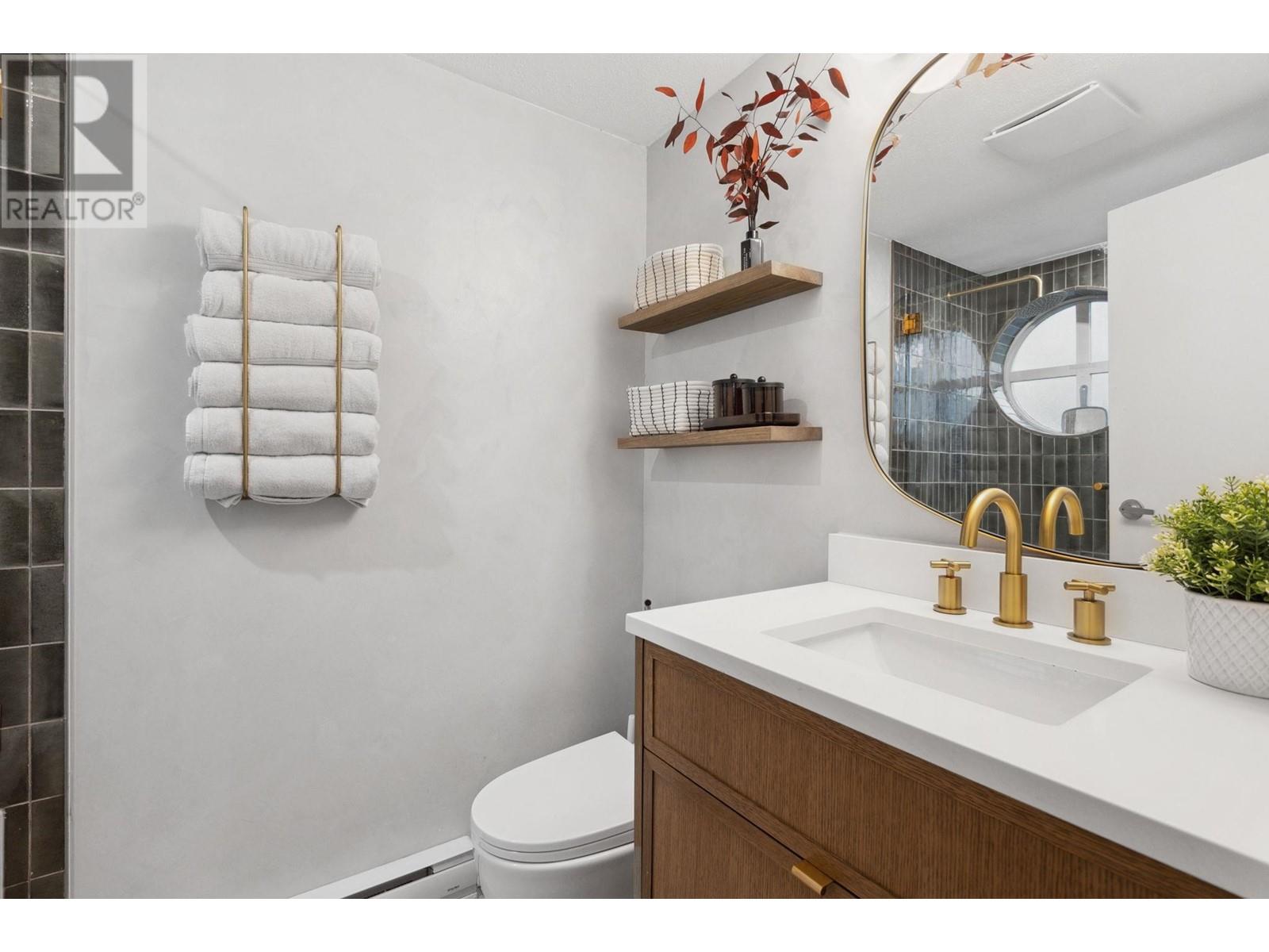 300 137 E 1st Street, North Vancouver, British Columbia  V7L 1B2 - Photo 19 - R2973881