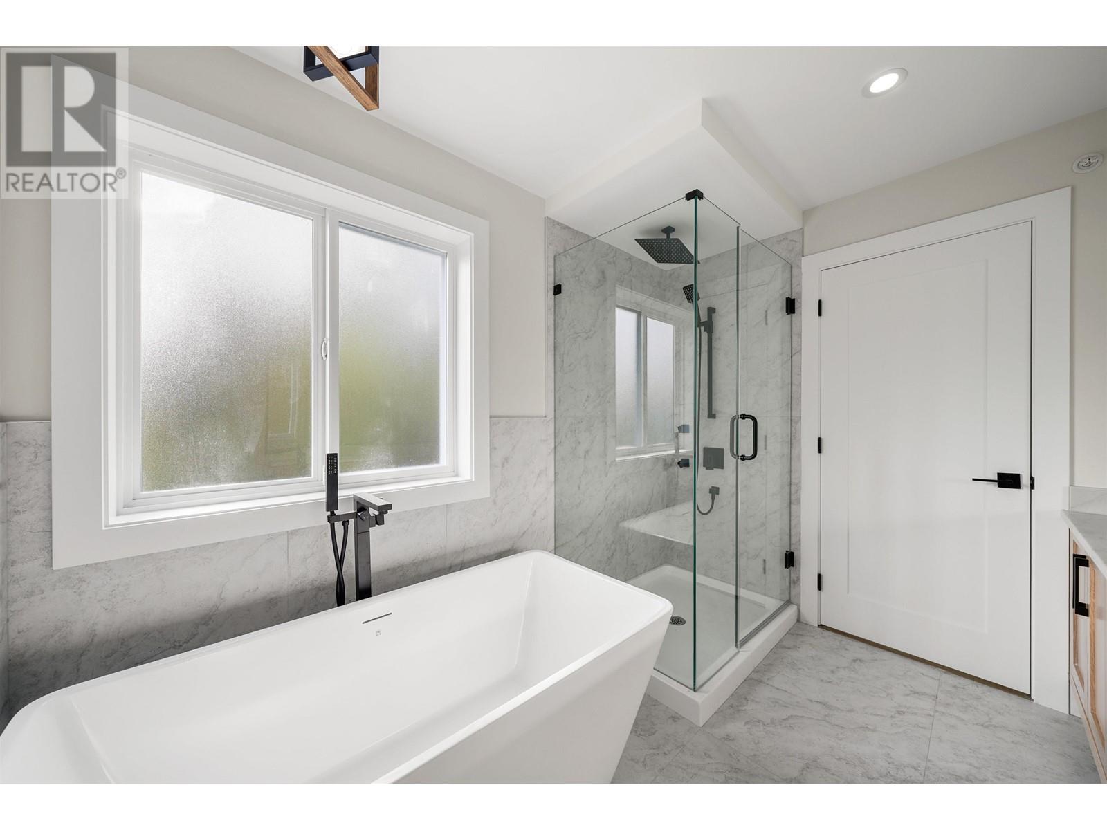 12852 Sheldrake Court, Maple Ridge, British Columbia  V4R 2R7 - Photo 19 - R2973824