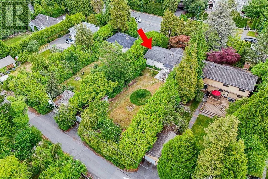 Listing Picture 25 of 29 : 6689 GRANVILLE STREET, Vancouver / 溫哥華 - 魯藝地產 Yvonne Lu Group - MLS Medallion Club Member