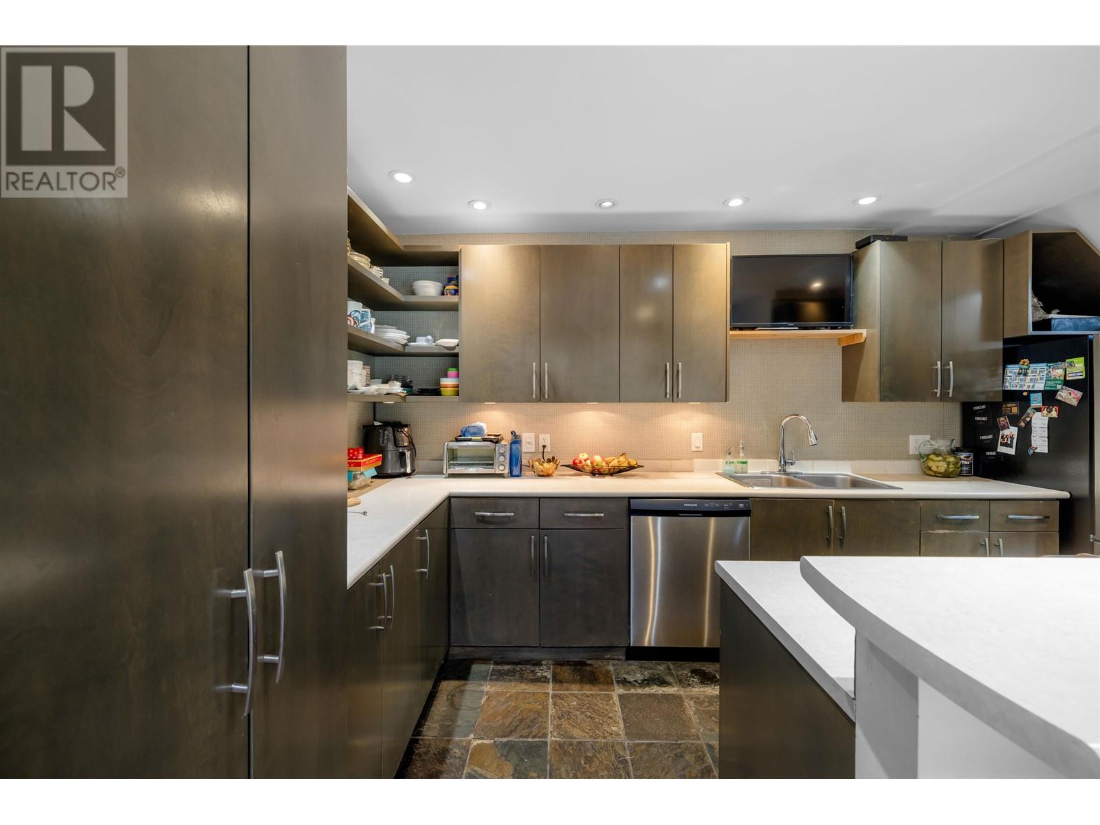 4524 Prime Street, North Vancouver, British Columbia  V7K 2R4 - Photo 19 - R2973856