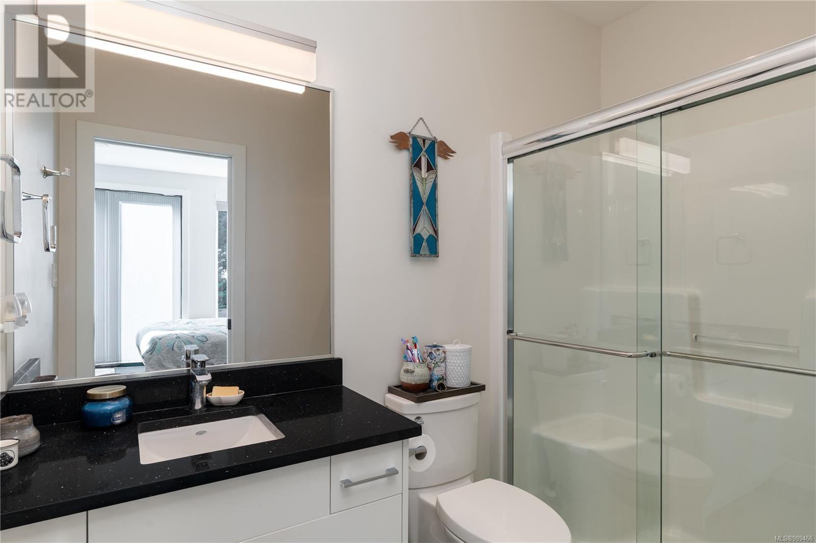 827 Royal Oak Ave, Saanich, British Columbia  V8X 3T3 - Photo 42 - 989466