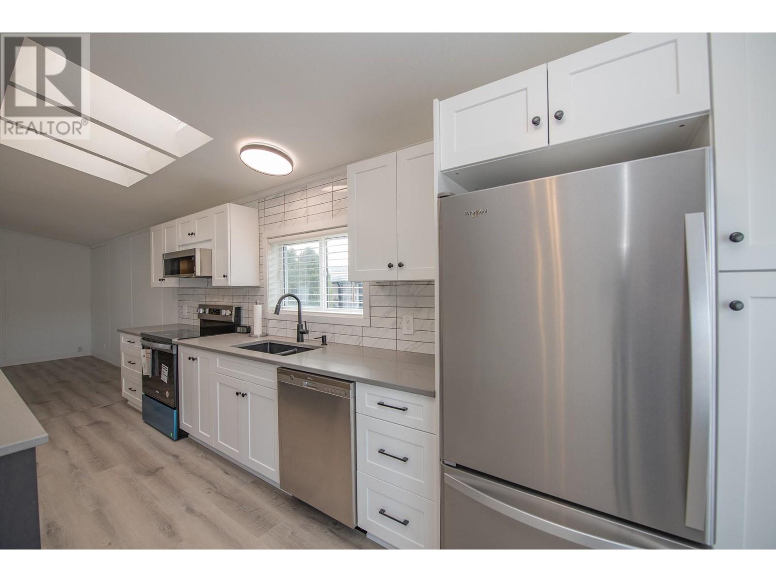 12560 Westside Road Unit# 27, Vernon, British Columbia  V1H 1S9 - Photo 10 - 10335804